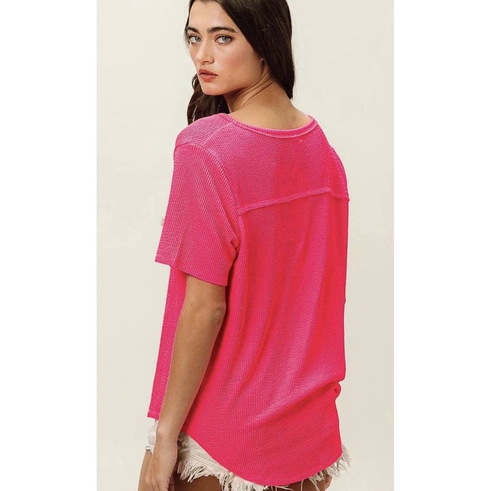BiBi Waved Rib U Neck Top Front Pocket Fuchsia Hot Pink Boho Boutique Summer - Picture 2 of 8